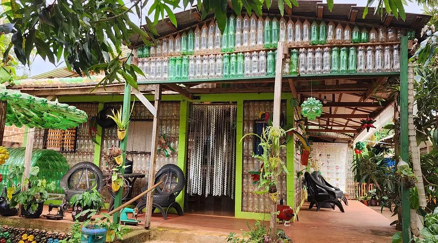 La Casa de Botellas